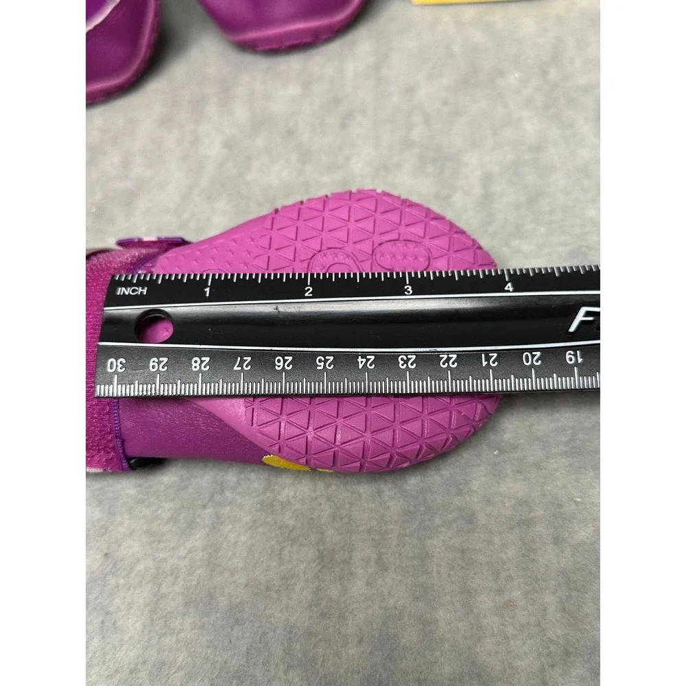 QUMY Dog Boots Purple Reflective Adjustable Straps Size 7 Paw Protection